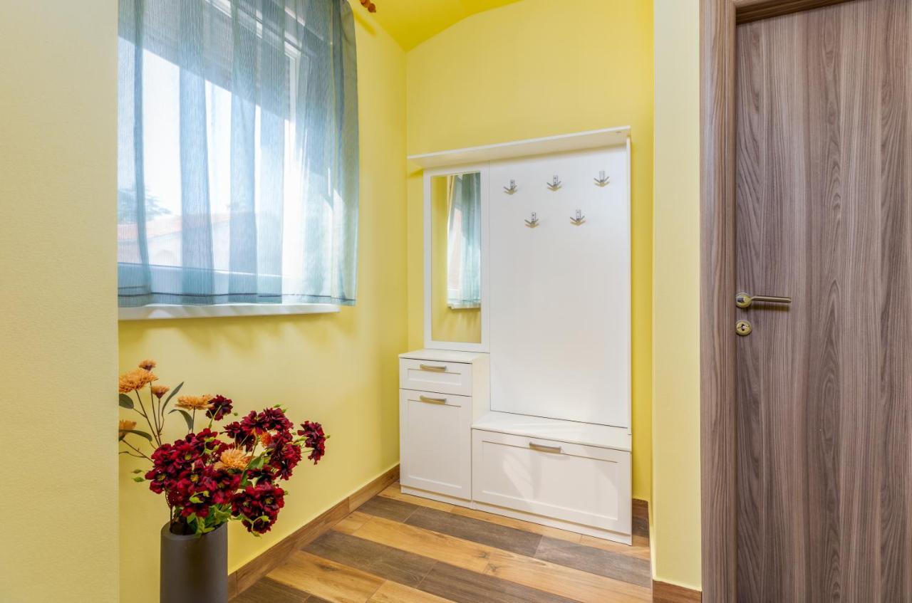 Apartmani Monte Pula Exterior photo